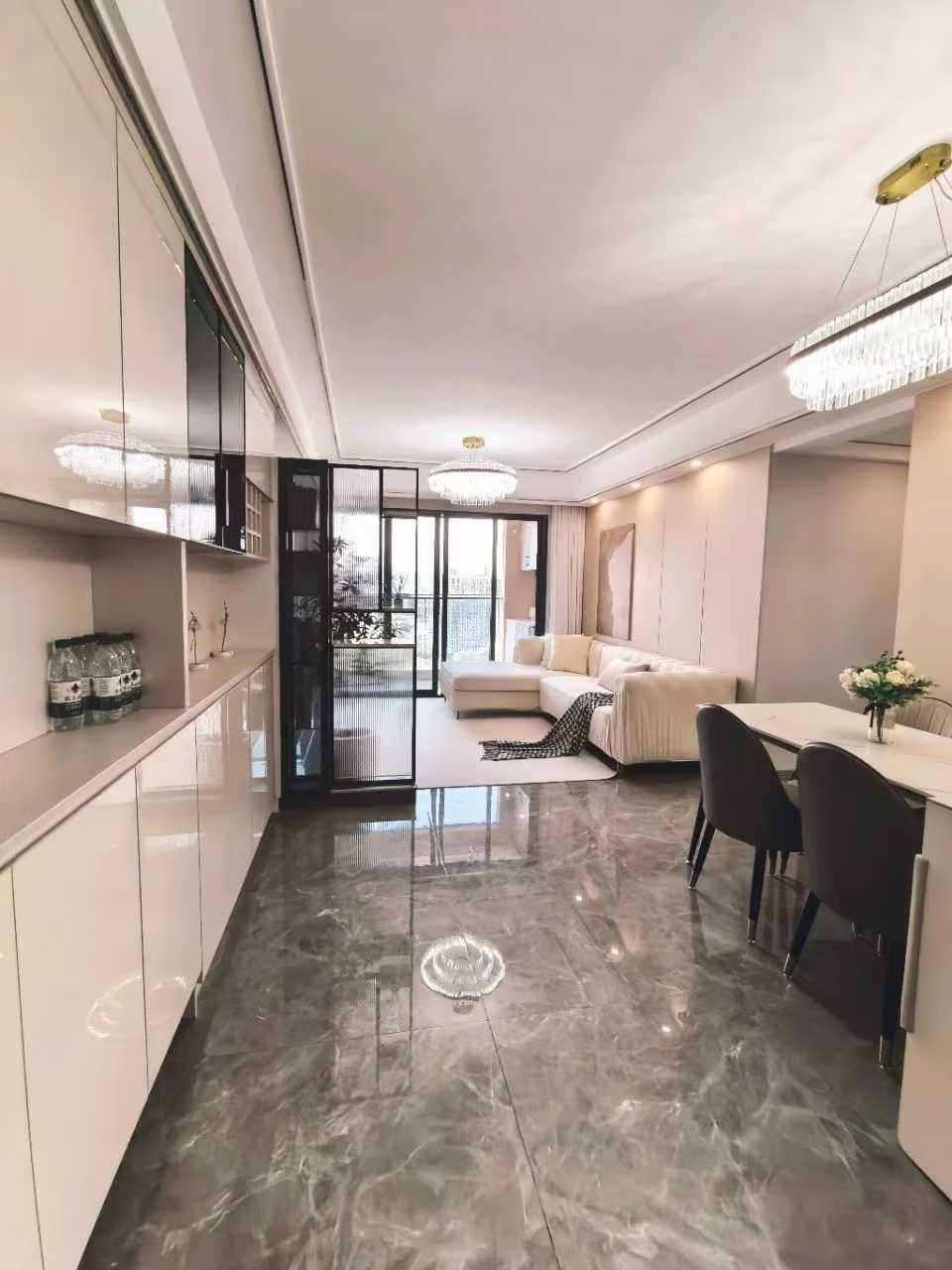 板田靚房 89平3房2廳1衛(wèi) 掛牌價(jià)448萬