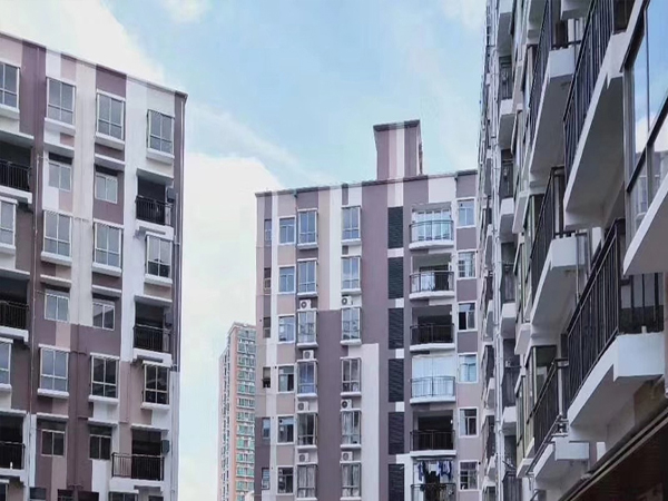 龍華瀾山壹號觀瀾八棟村委小區(qū)均價(jià)1.2萬/平帶裝修