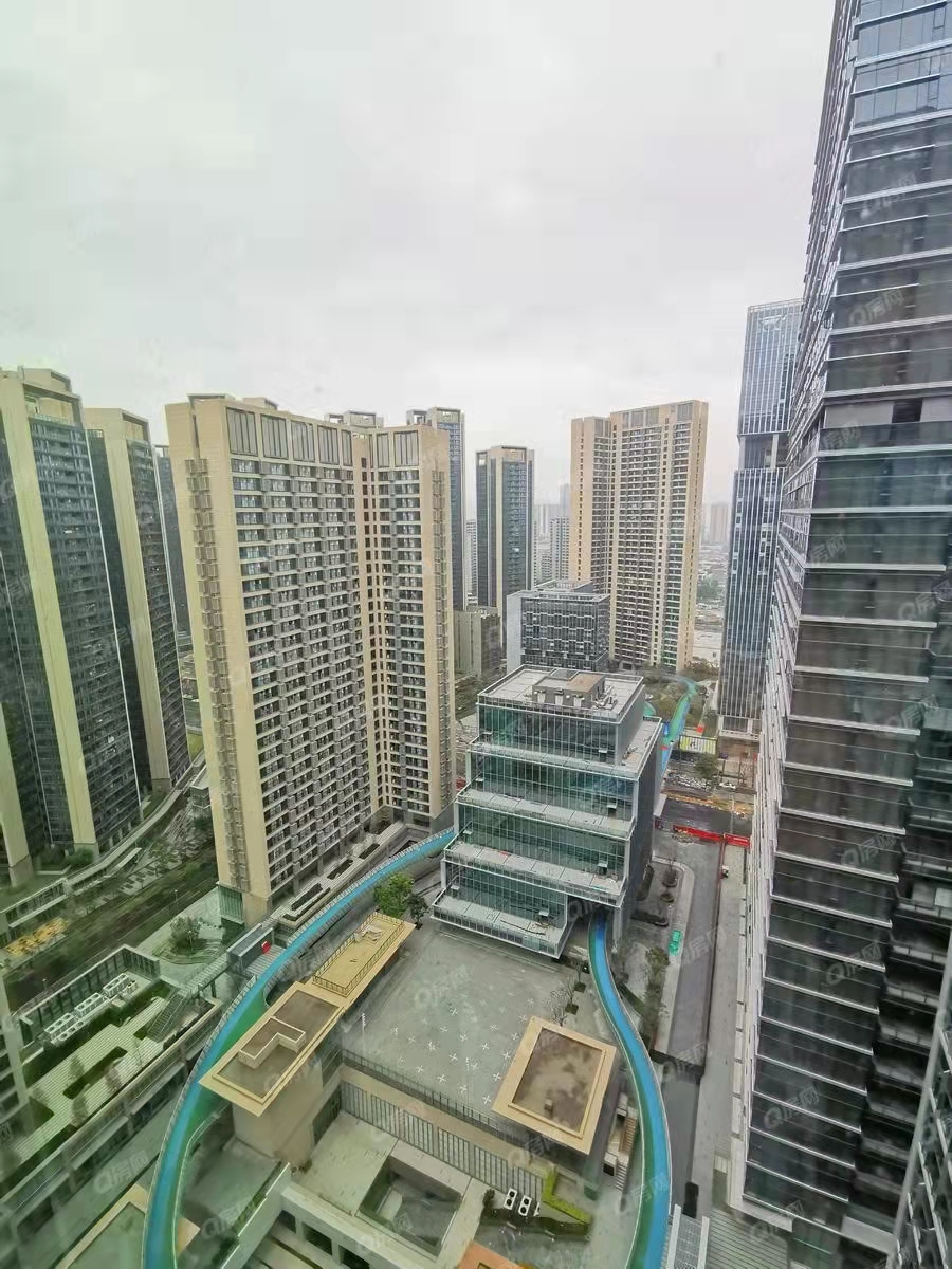 智匯星辰，萬科星城商業中心 -均價37000元/平