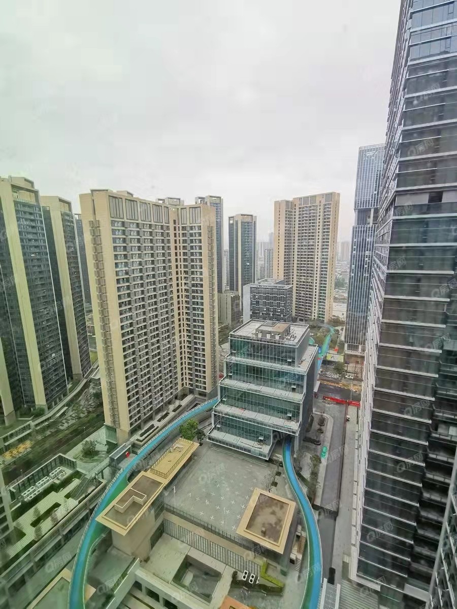 智匯星辰，萬科星城商業中心 -均價37000元/平