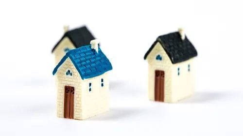 把父母房子賣掉一個(gè)三居就要貸款很多