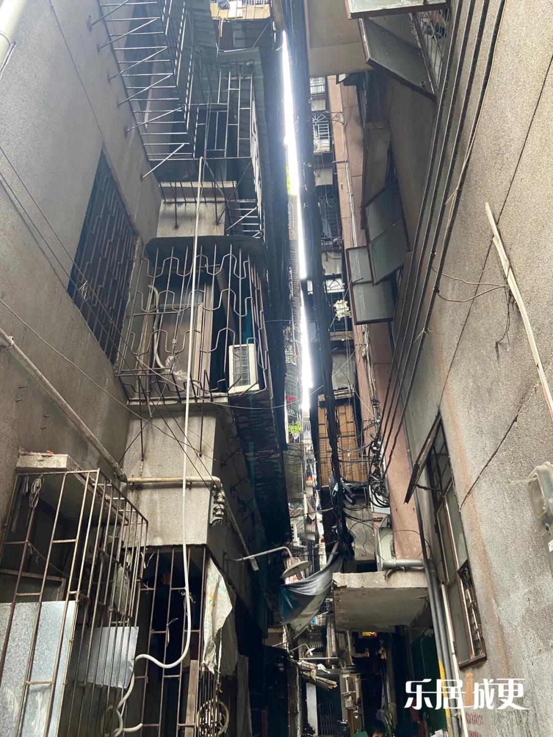 每輪抽簽按申報(bào)戶(hù)型段分別先抽順序號(hào)