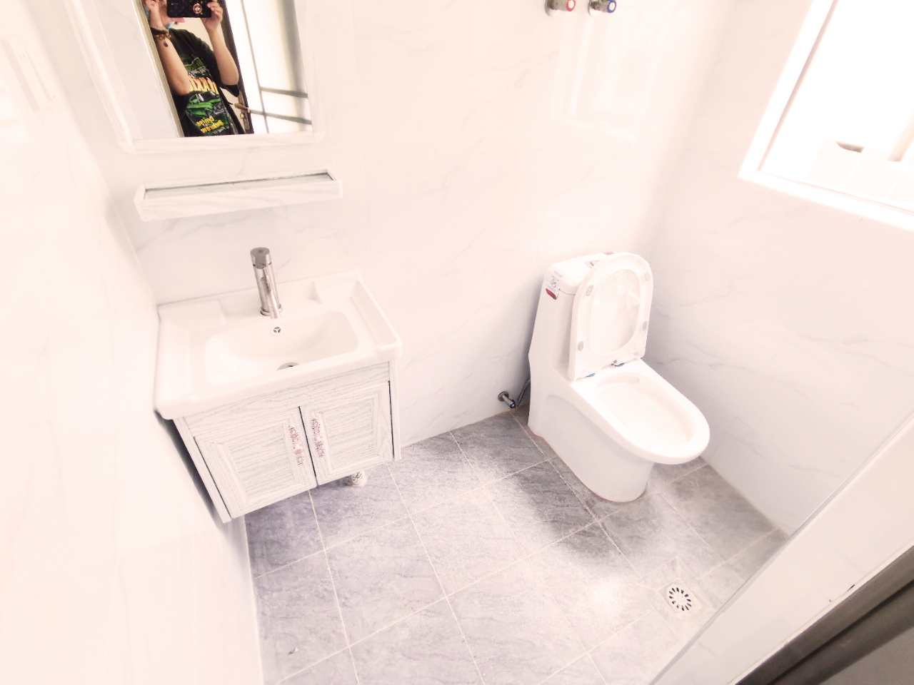 深圳寶安小產權房|新城芳花園 79.8萬/套 地鐵口300米