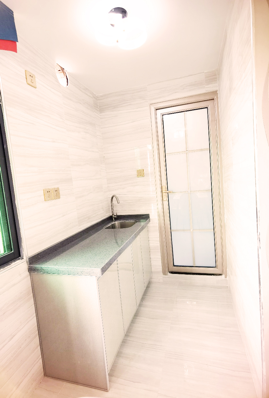 深圳石巖小產權房|上屋世紀.御景苑  33.8萬/套上屋北站，官