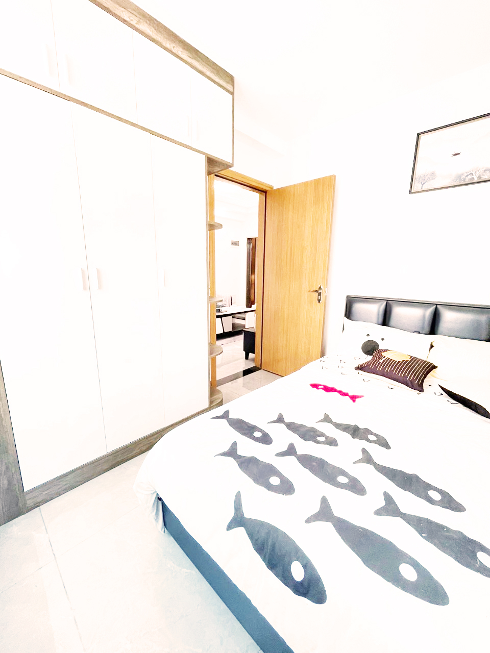 深圳石巖小產權房|云創大廈  68萬/套