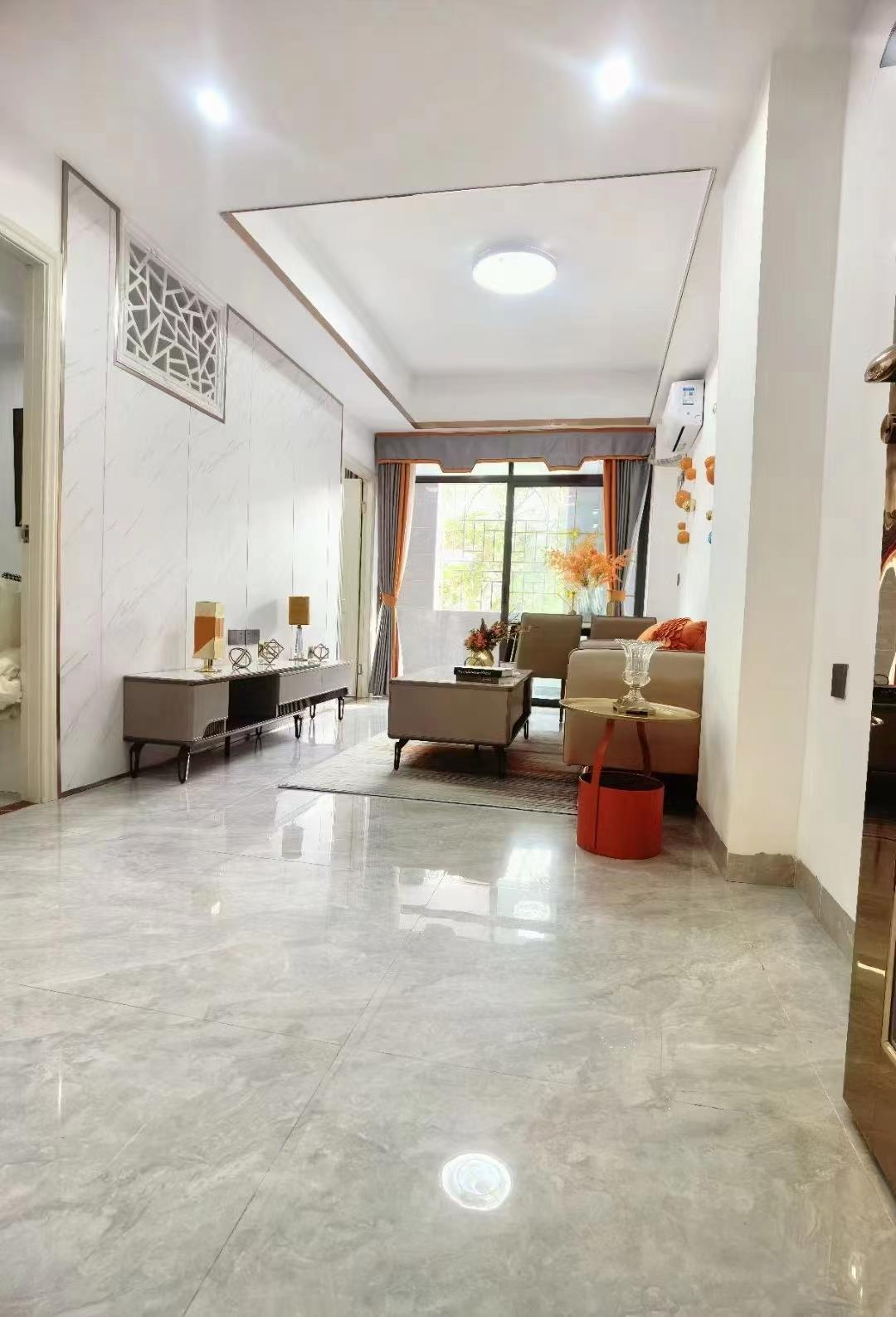 龍華大浪世紀華庭